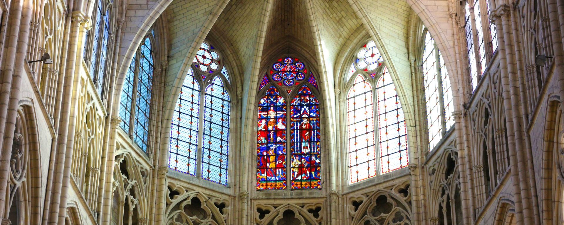 Vitraux de la cathédrale Saint-Etienne de Meaux